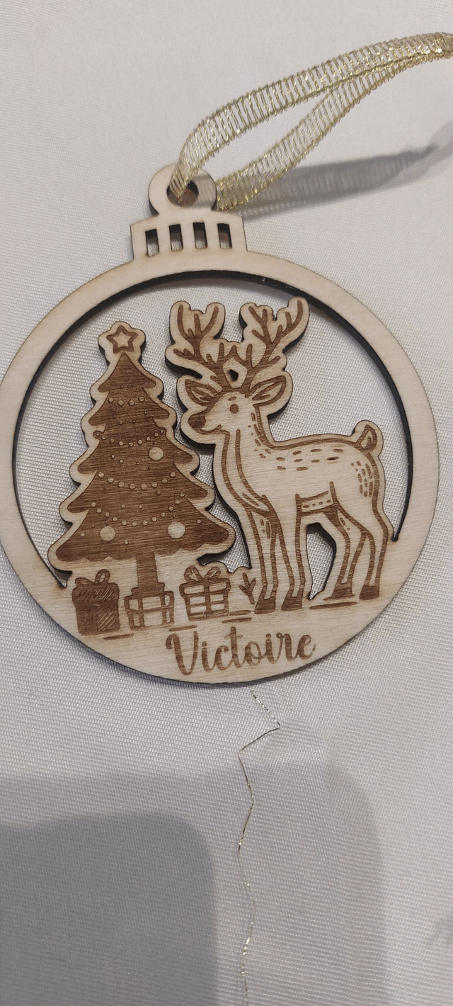 Boule de Noel en bois