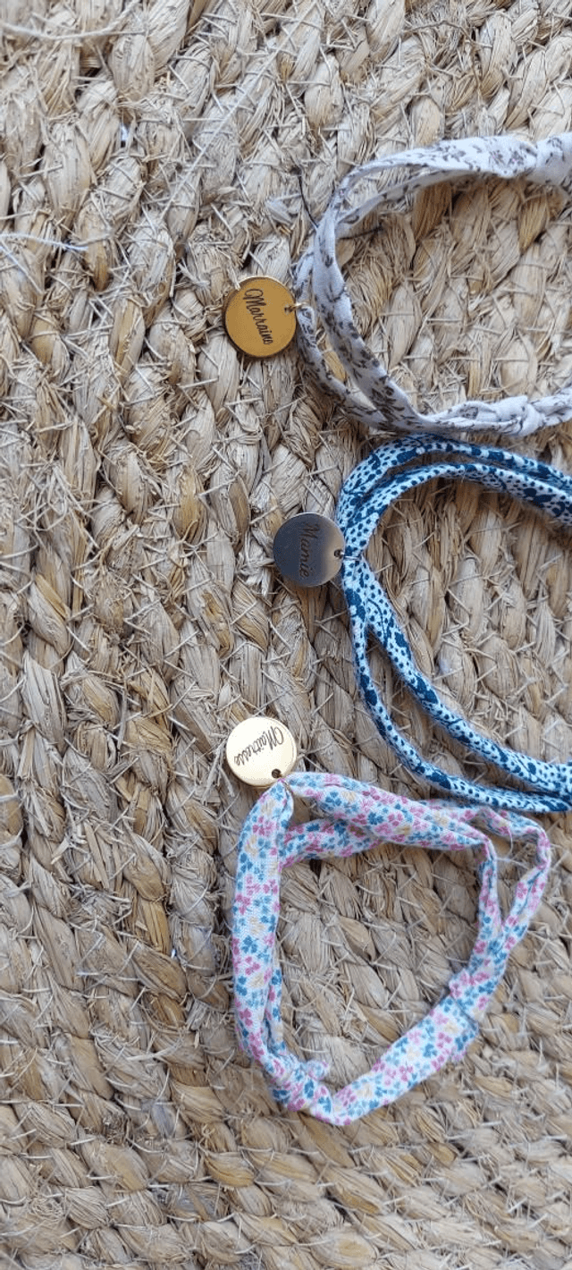 Bracelet avec médaille personnalisée