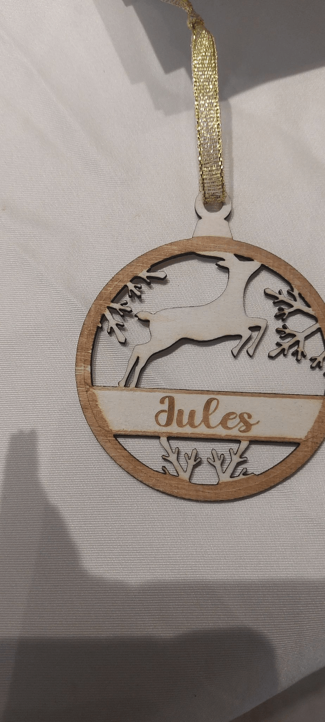 Boule de Noel en bois
