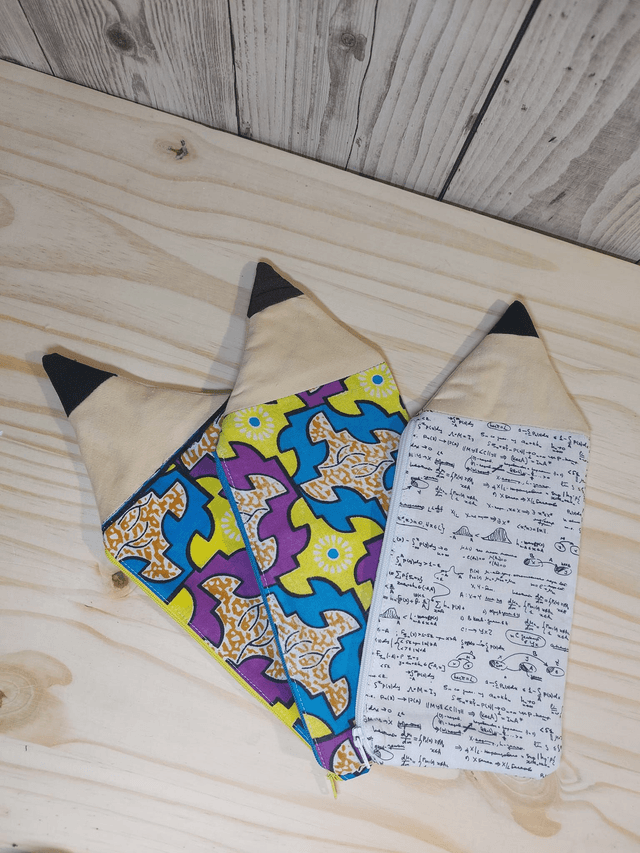 La trousse crayon.