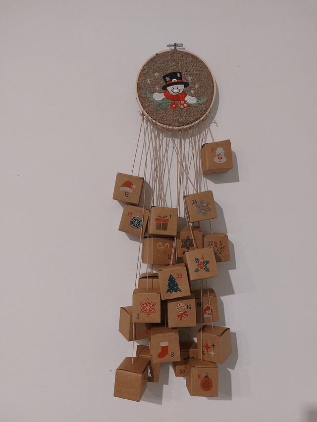 Calendrier tambour boite