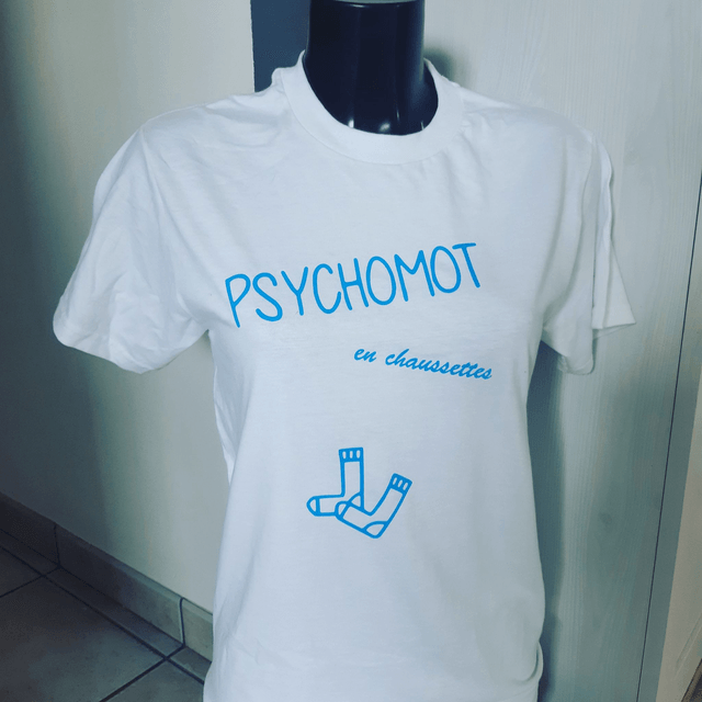 Tee shirt